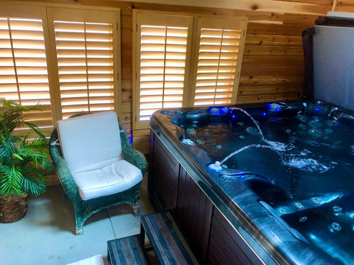 Blue Bear Den 3Br 2Ba Dtc Private Apt Hot Tub Экстерьер фото