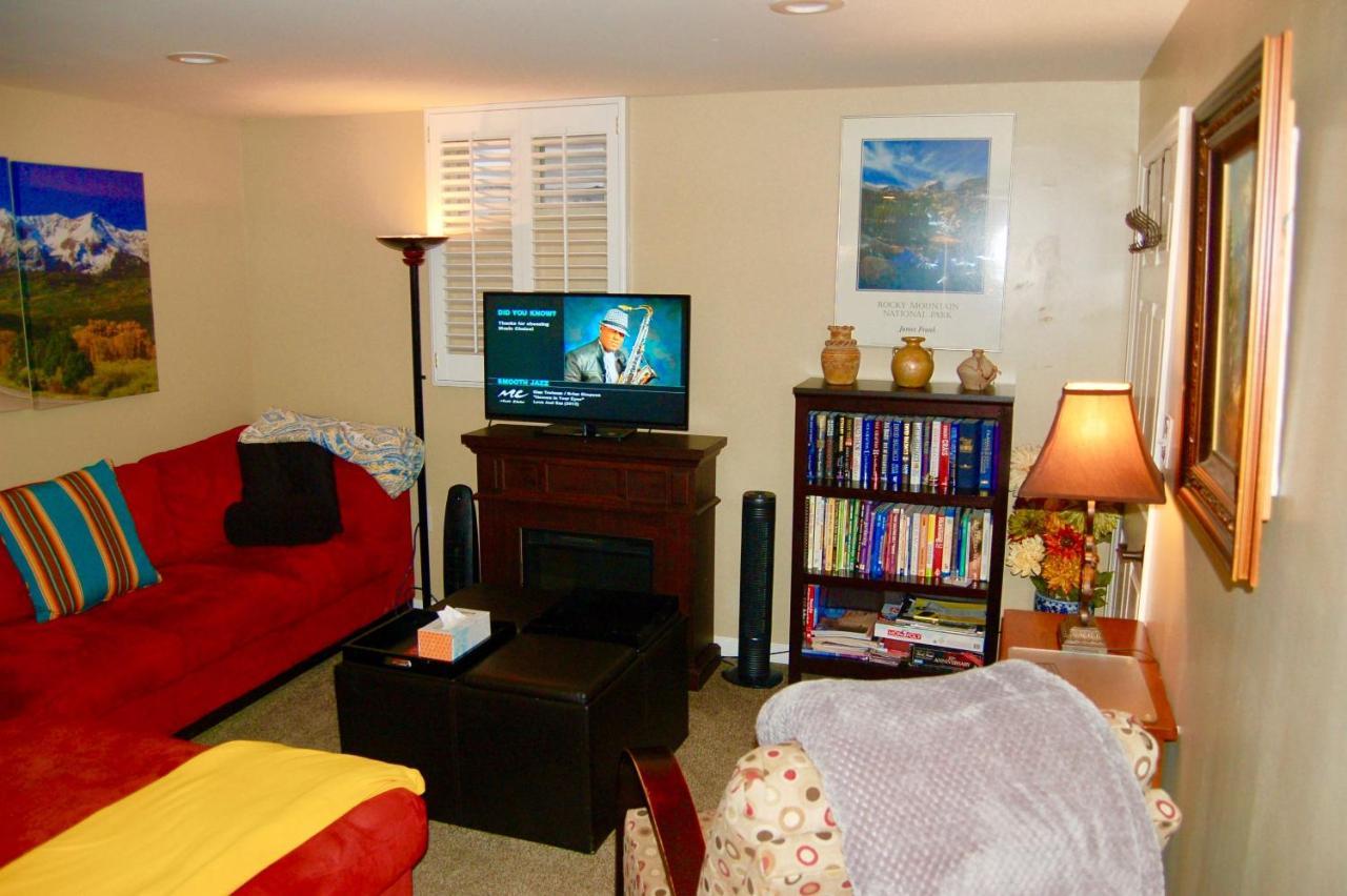 Blue Bear Den 3Br 2Ba Dtc Private Apt Hot Tub Экстерьер фото